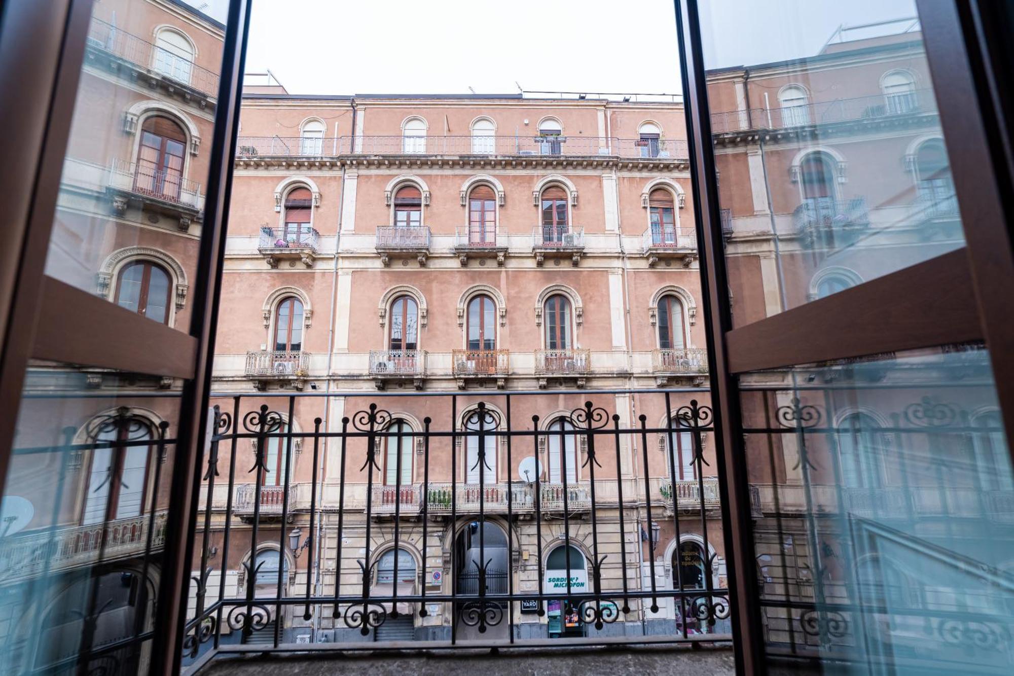 Villa Bellini Luxury Home カターニア エクステリア 写真